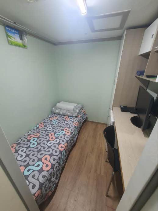 O2 Oneroomtel Shinonhyun Branch 首爾 外观 照片